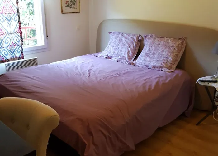 Apartament Avec Jardin Eysines